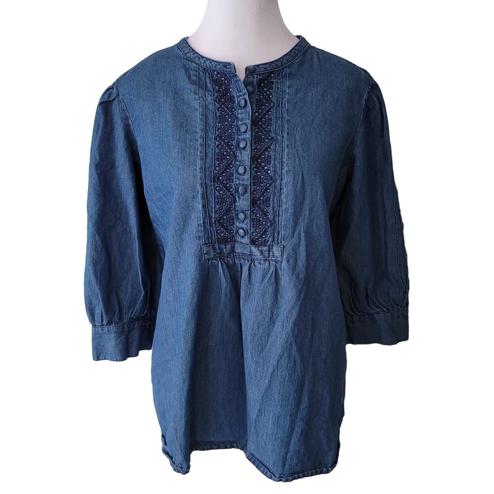 Chico's Size‎ 0 US 4/6 Embroidered Chambray 3/4 Sleeve Peasant Top Blouse Mature